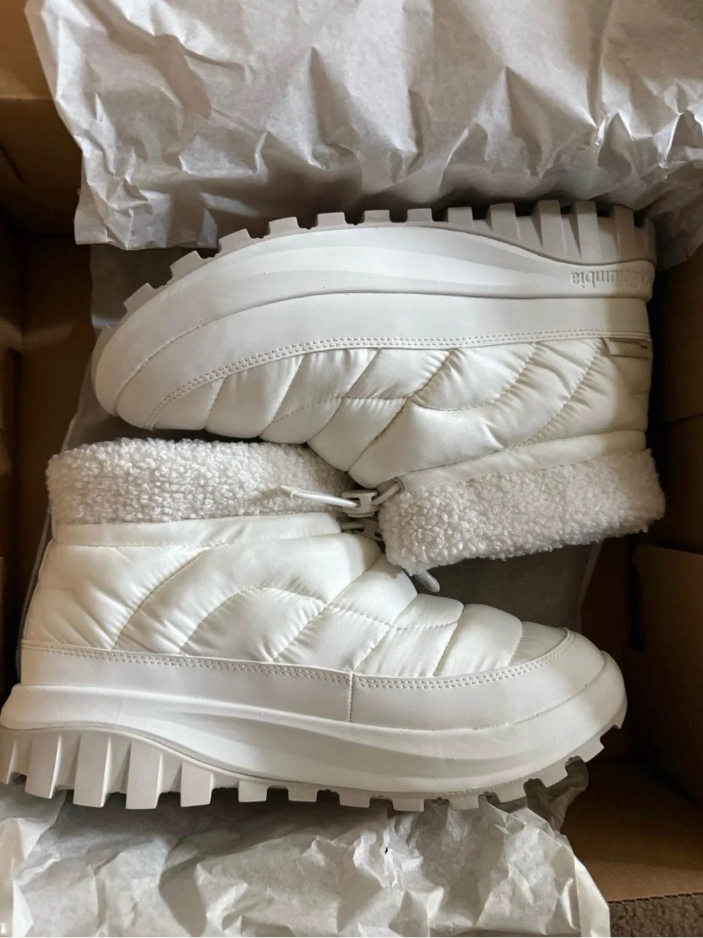 Women’s White SnowTrot Shorty Boots - Brand: Columbia